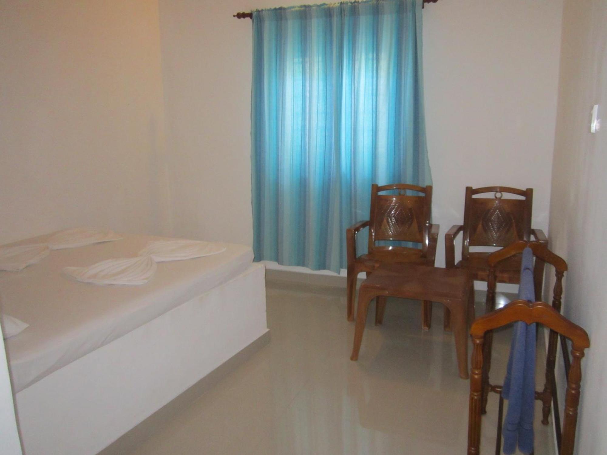 Anicia Beach House Негомбо Екстер'єр фото
