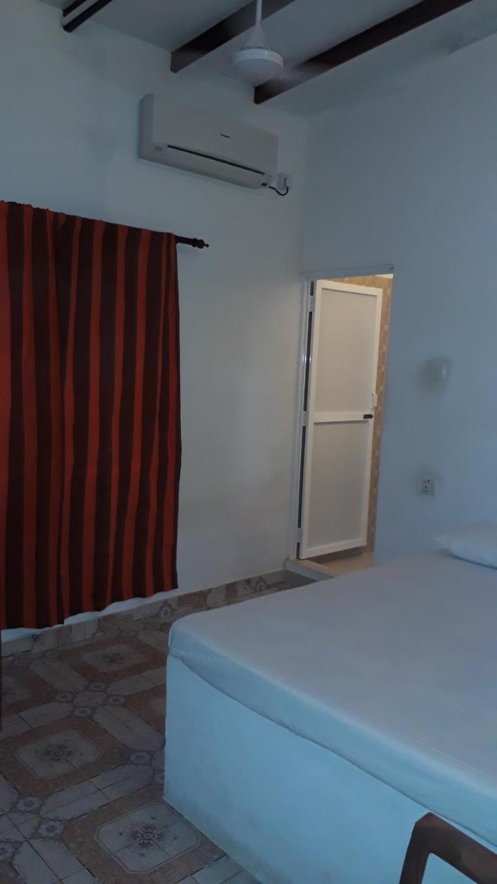 Anicia Beach House Негомбо Екстер'єр фото