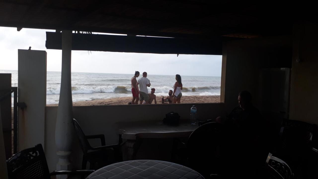 Anicia Beach House Негомбо Екстер'єр фото